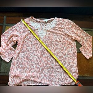Kim gravel belle 2xl peach pink lace v neck Victorian old money preppy leopard